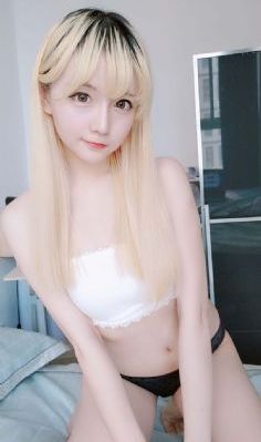 行走的鸡毛掸子